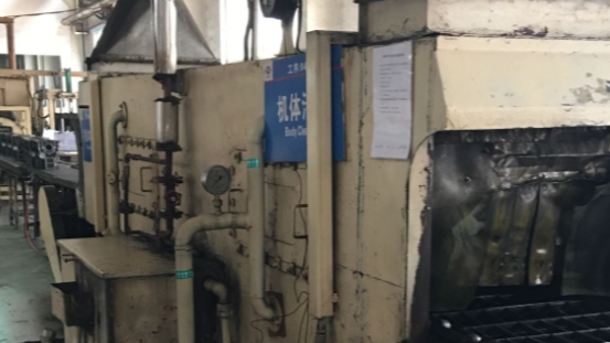 金属加工(图2) 金属加工(图2)